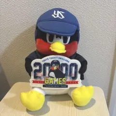 東京ヤクルトスワローズ つば九郎 ぬいぐるみ 冬服ver. - メルカリ