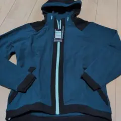 UNDERARMOR　アンダーアーマー　フリースパーカー未使用品　Ｌサイズ