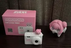 勝利の女神 NIKKE DORORONG ポケットデジタルカメラ 本体 - メルカリ