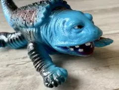 超希少な当時物ポピー　キングザウルスシリーズ　ゴジラ　ソフビフィギュア2体セット Yahoo!オークション -「ポピー キングザウルス ゴジラ」の落札