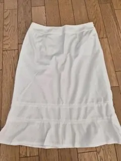 Style com ホワイト フレアスカート
