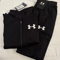 Under Armour ブラックジャージ YM