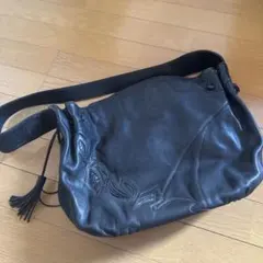 IBIZA 黒レザーショルダーバッグ