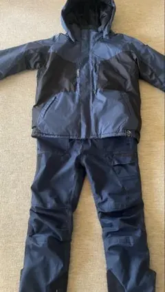 スノーボードウェア　メンズ　上下セット