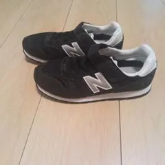 New Balance キッズスニーカー ブラック/ホワイト