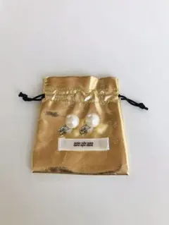 petite robe noire コットンパールイヤリングのサムネイル