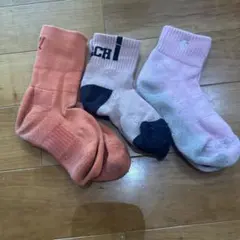 バスケ　ソックス　3足セット　23センチ位のサムネイル