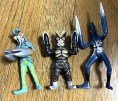 バルタン星人　絶版ソフビ　4体セット　新品タグ付き　ウルトラ怪獣 Amazon.co.jp: ウルトラ怪獣500 宇宙忍者 バルタン星人 ソフビ