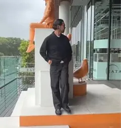 【新品】UNIQLO U ワイドフィットカラージーンズ 32 ダークグレー