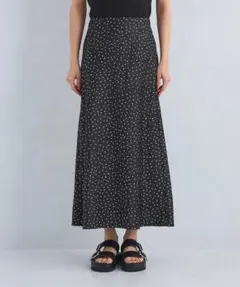 極美品 25aw ユナイテッドアローズ サテンフラワージャガードロング