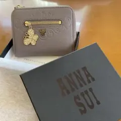 ANNA SUI エンボス加工 二つ折り財布 グレー
