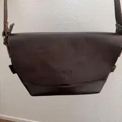 H1203 MANO FECEレザー ショルダーバッグ ブラウン ヴィンテージ