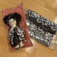 【未開封未使用】アンティークレースチャーム 世界でたったひとつ！同柄のポーチ付き