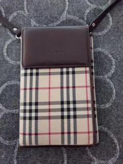 未使用品/現行☆バーバリーロンドンイングランド ノバチェック フォン