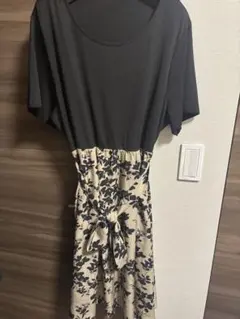 美品 着用数回 花柄 半袖 ワンピース 3XL 大きい 伸縮 ゆったり