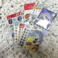 ディズニー　シール＆シャカシャカファイル　８点セット