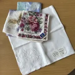 ハローキティ刺繍ハンカチ