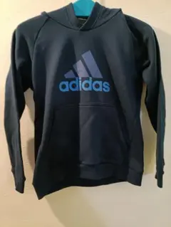 adidas ネイビー パーカー 150cm 新品未使用