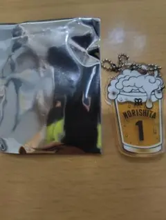 森下翔太【阪神タイガース】ビール型アクリルキーホルダー