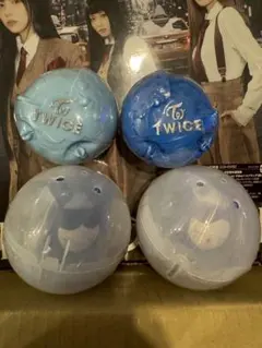 TWICE カプセルトイ 4個セット