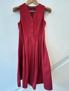 Meridian ノースリーブ赤いひざ丈ワンピース