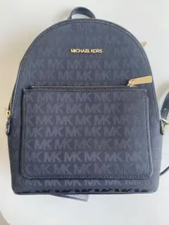 〈美品〉MICHAEL KORS ブラック リュック ロゴ入りバック