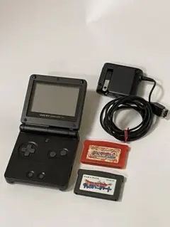 極美品 完動品 ゲームボーイアドバンスSP本体 純正充電ケーブル ソフト2本付！