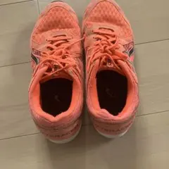 asics２６センチオレンジ