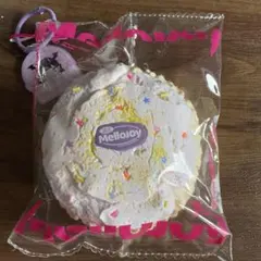 メロジョイ mellojoy ライラックミスト カップケーキか？ スクイーズ