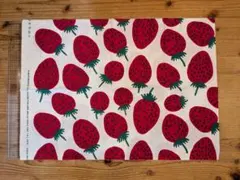marimekko マリメッコ PIENI MANSIKKA マンシッカ