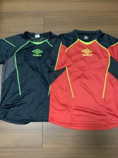 umbro 半袖Tシャツ 2枚セット 黒 赤　Sサイズ　セット売り