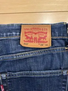 Levi Strauss & Co. 513 W28 L32 ダークブルー