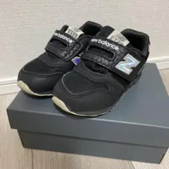 New Balance 996 キッズ スニーカー ブラックのサムネイル