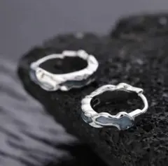 ピアス クールブルー
