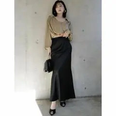 anuans マキシムサテンスカート マーメイドスカート ブラック ロング丈のサムネイル