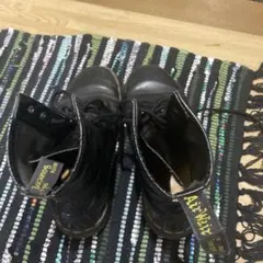 Dr. Martens 8ホール ブーツ ブラックのサムネイル