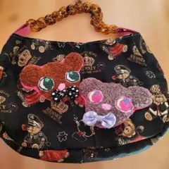 クマの刺繍トートバッグ