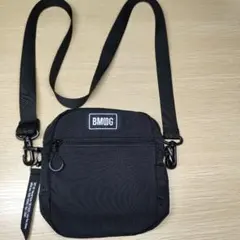 BMSG 黒 ミニショルダーバッグ