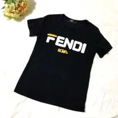 FENDI ブラック Tシャツ Mサイズのサムネイル