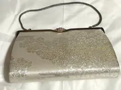 和装　バッグ　ハンドバッグ　着物　浴衣　和装小物 振袖 成人式　桜模様　シルバー
