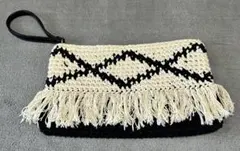 ◆AZUL BY MOUSSY クラッチバッグ ホワイト×ブラック