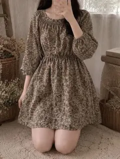 小花柄ミニワンピース 平成ファッション 森ガール フェミニン ヴィンテージ　古着のサムネイル