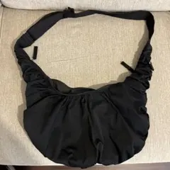 GU ダンプリングバッグ ブラック