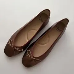 menue バレーシューズ ブラウンのサムネイル