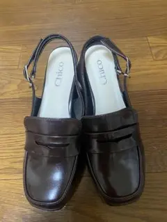 Chico ヒールローファーパンプス　ダークブラウンMサイズのサムネイル