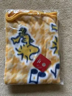 スヌーピー　新品イエローフリース動物柄ブランケット