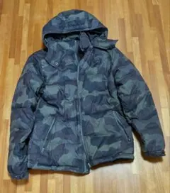 迷彩 フード付き ダウンジャケット