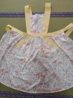 花柄エプロン、Valentino Garavani