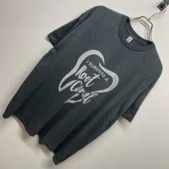 【GILDAN】ユニーク 歯のロゴTシャツ ストリート XL チャコール