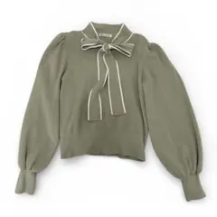 ボウタイニット